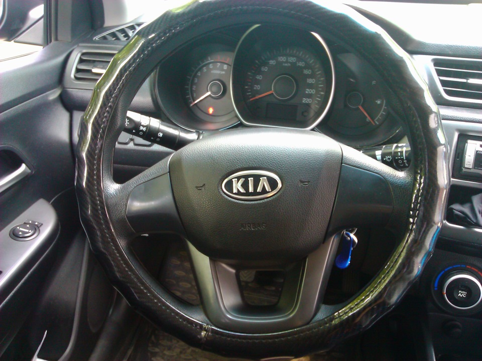 Руль Kia Rio 3