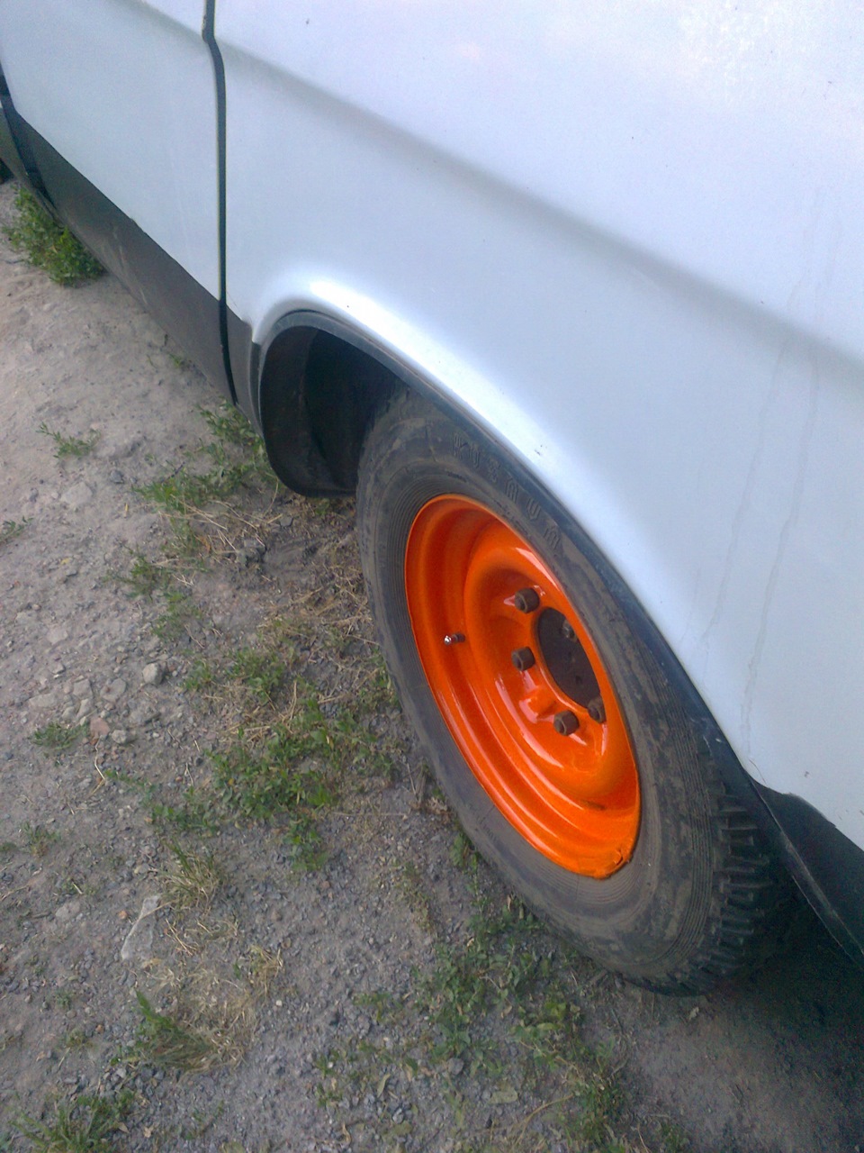 Покраска дисков — ГАЗ 2410, 4,3 л, 1985 года | стайлинг | DRIVE2