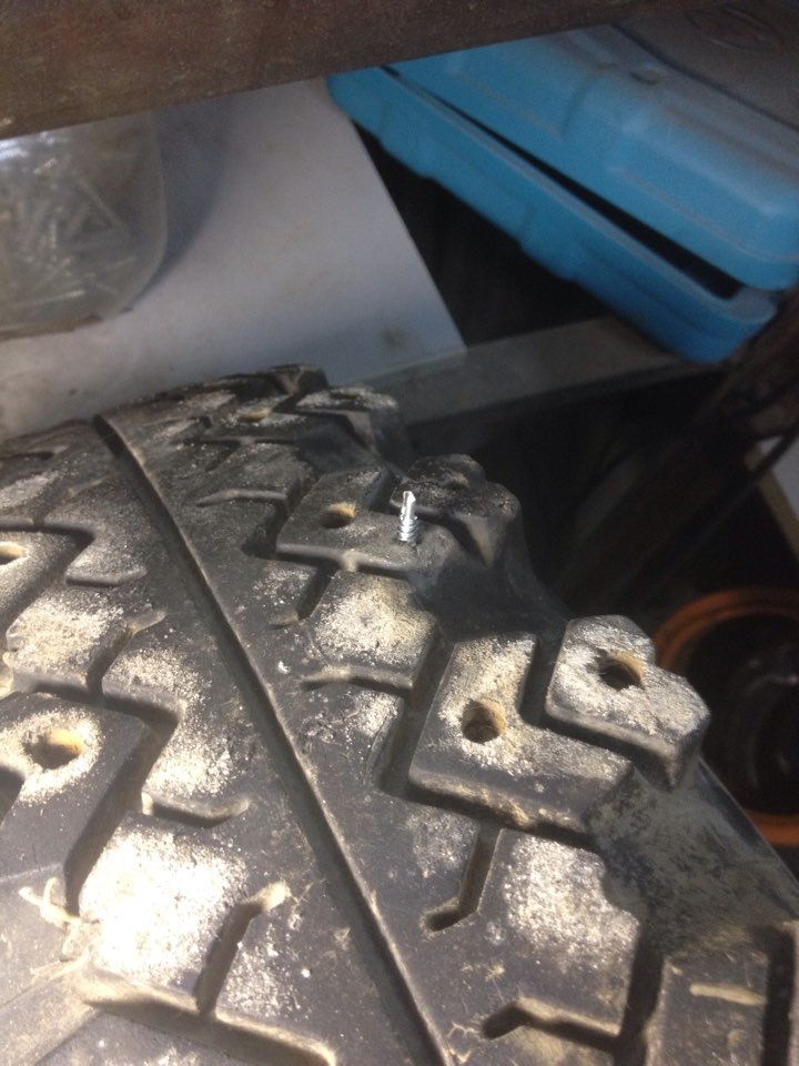 Шиповка резины — Lada 4x4 3D, 2000 года | шины | DRIVE2