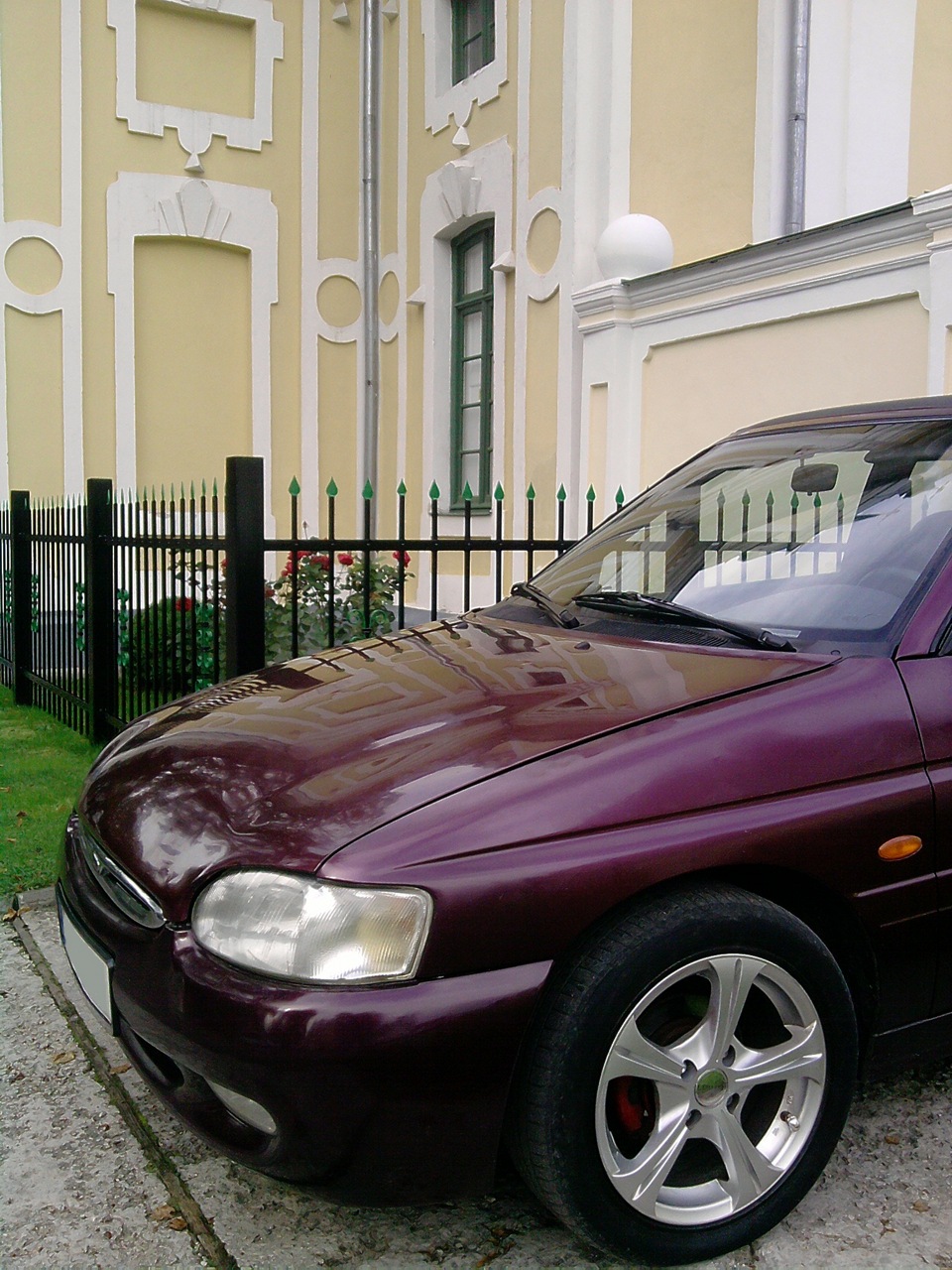 Пошкрябал диск :/ И немного фотoк. — Ford Escort Mk6, 1,6 л, 1996 года |  обкатка | DRIVE2