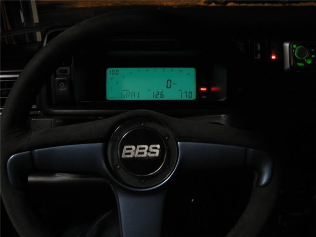 Мужики, ставил ли кто цифровую приборку на гольф 2 или джетту 2 ...