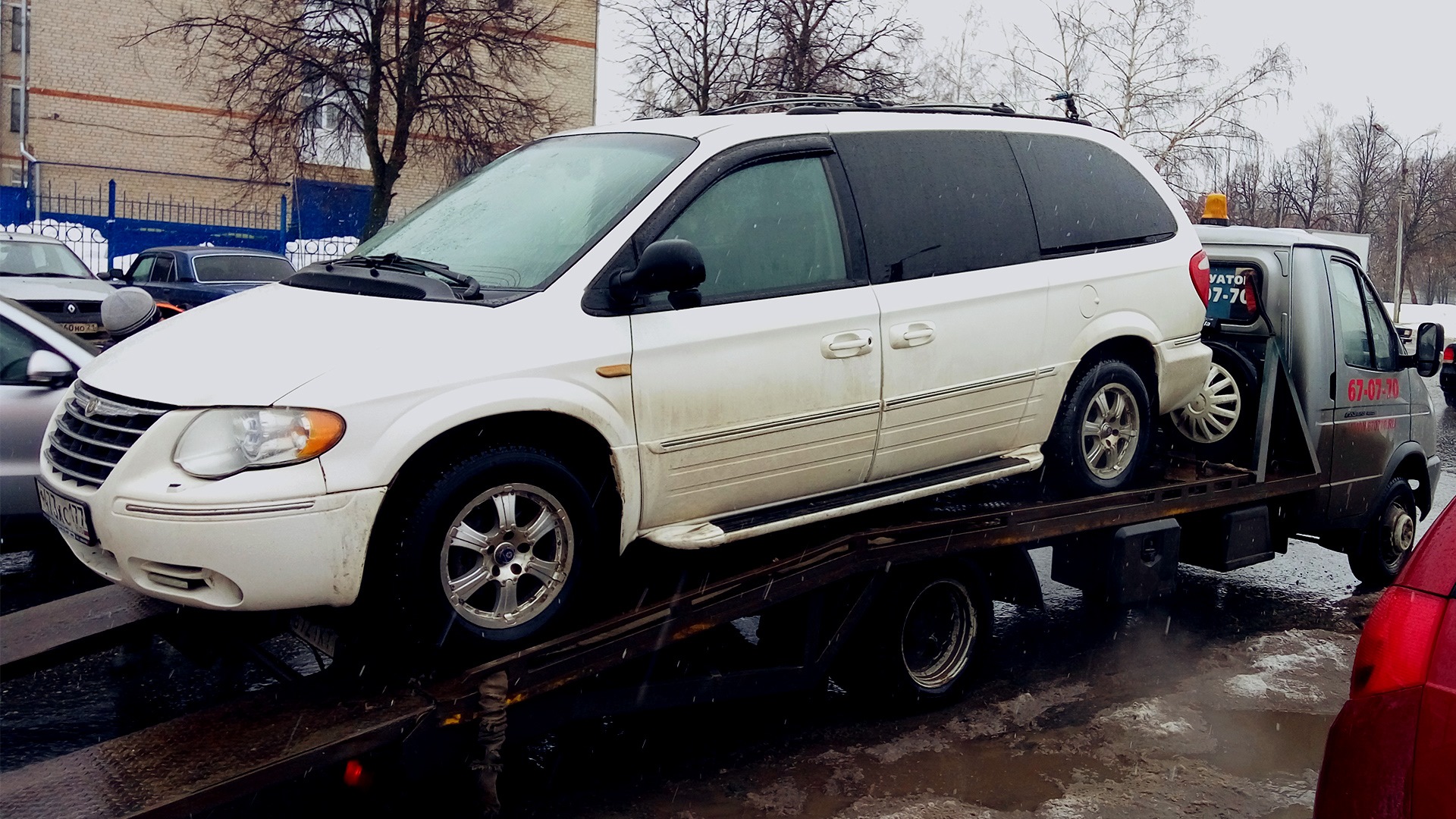 Заглох. Не завелся. Эвакуировался. — Chrysler Town and Country IV, 3,8 л,  2005 года | эвакуация | DRIVE2