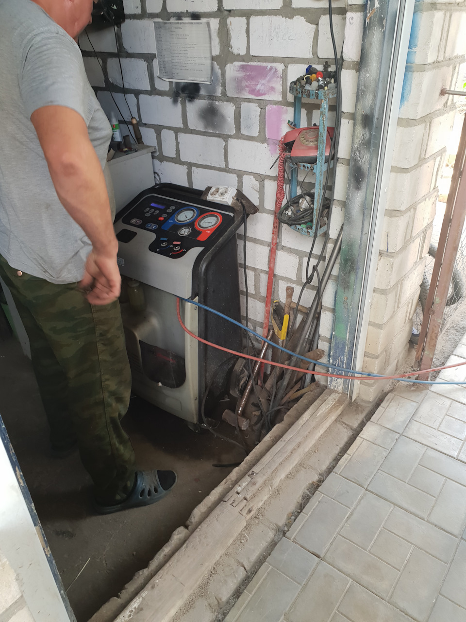 1 — SsangYong Rodius