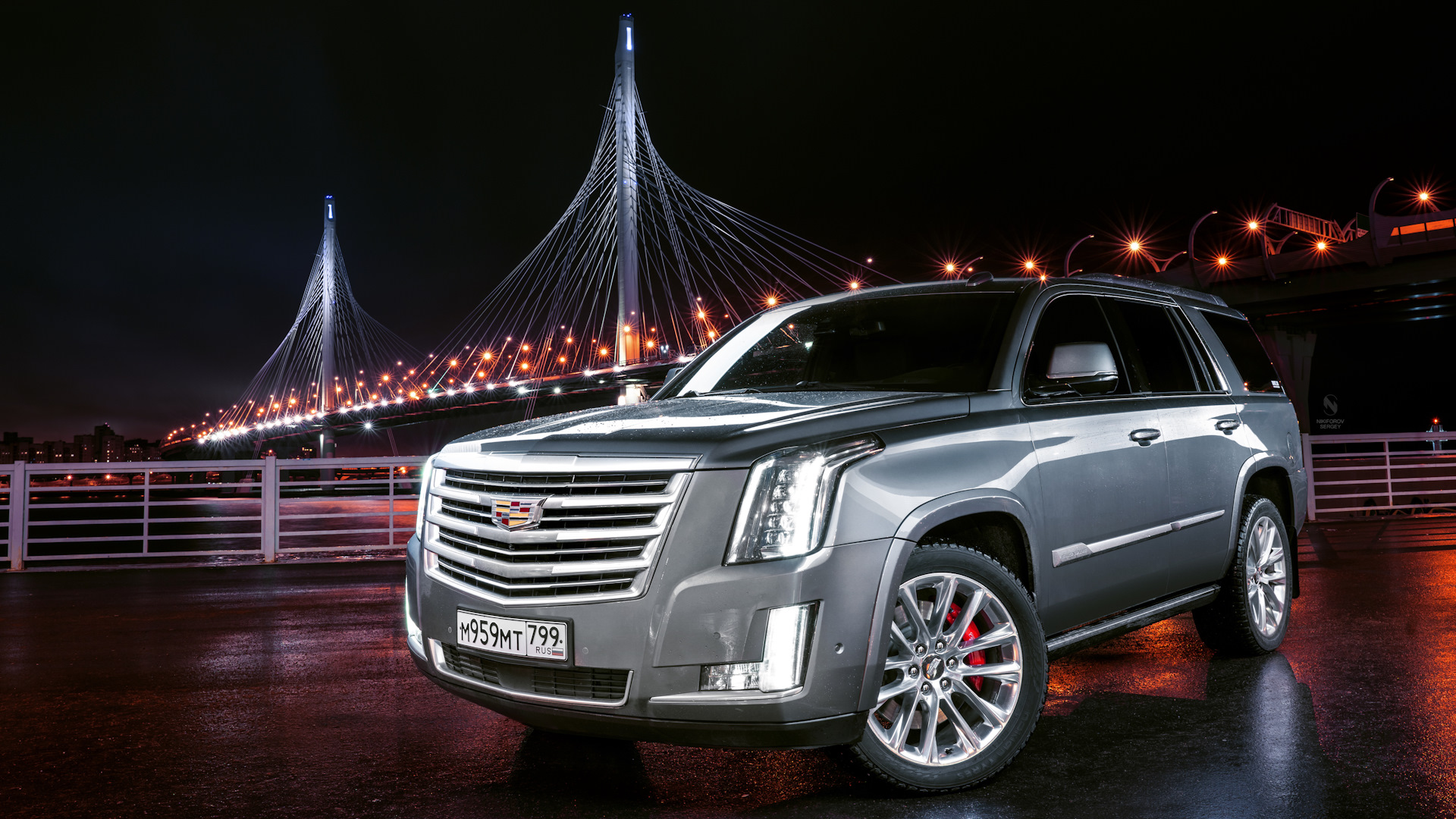 Cadillac Escalade (4G) 6.2 бензиновый 2017 | 