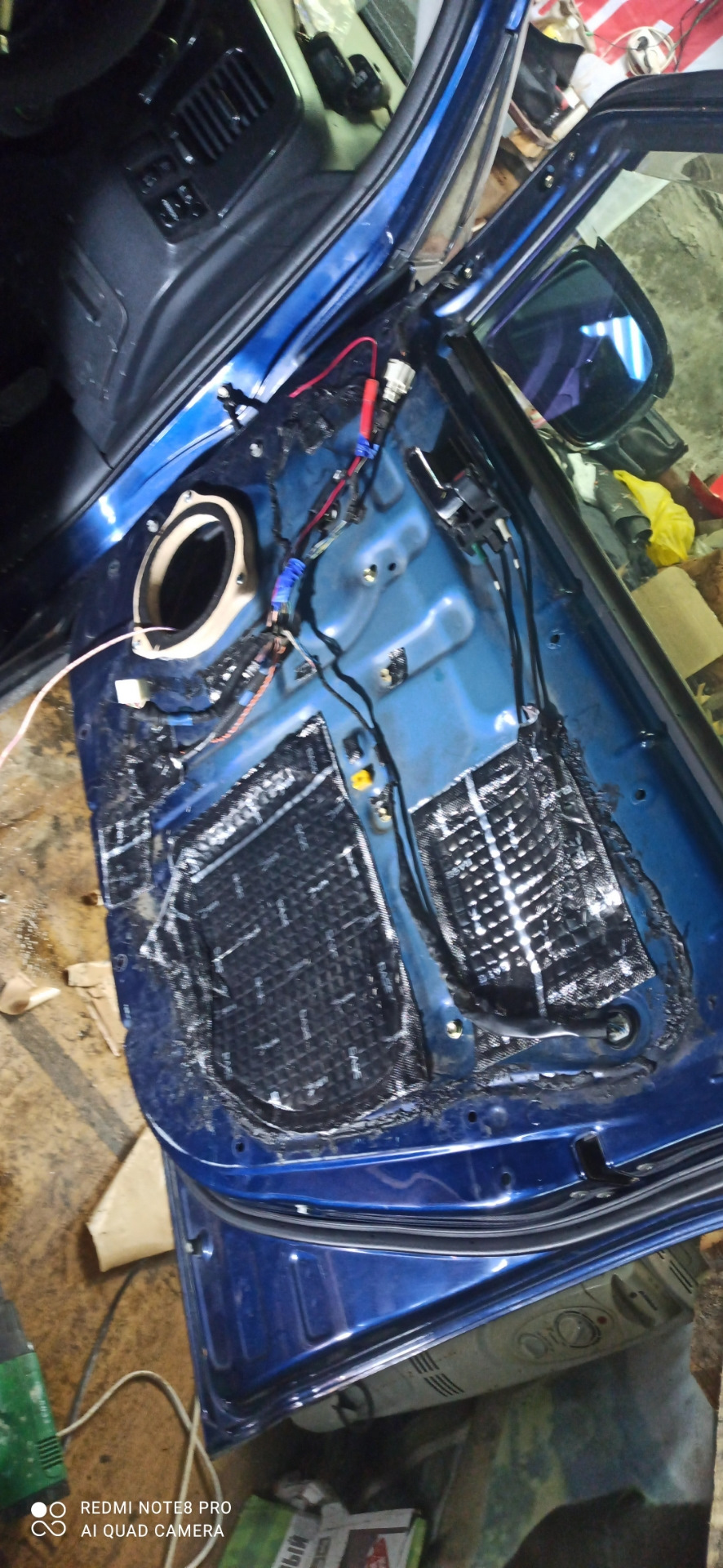 Шумим-Двери-Чтоб-Не-Скрипели — Toyota Wish (AE10), 1,8 л, 2003 года ...