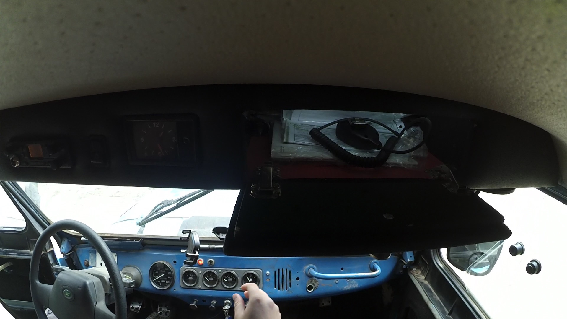 Полка УАЗ 469 под магнитолу сам
