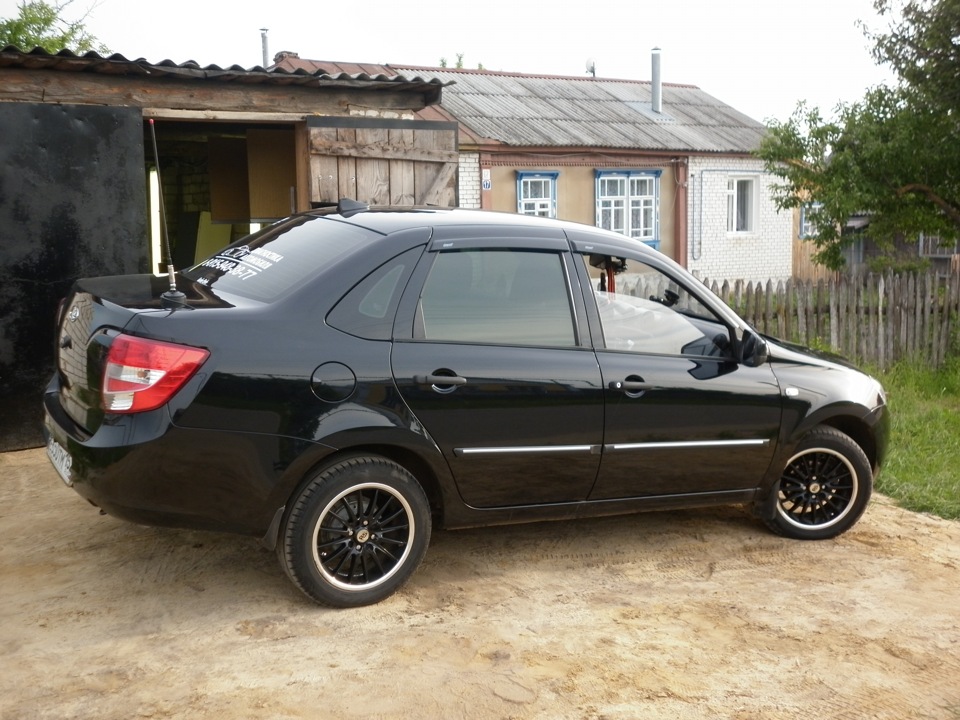 24.Свежие фотки и изменения в багажнике) — Lada Гранта, 1,6 л, 2012 ...