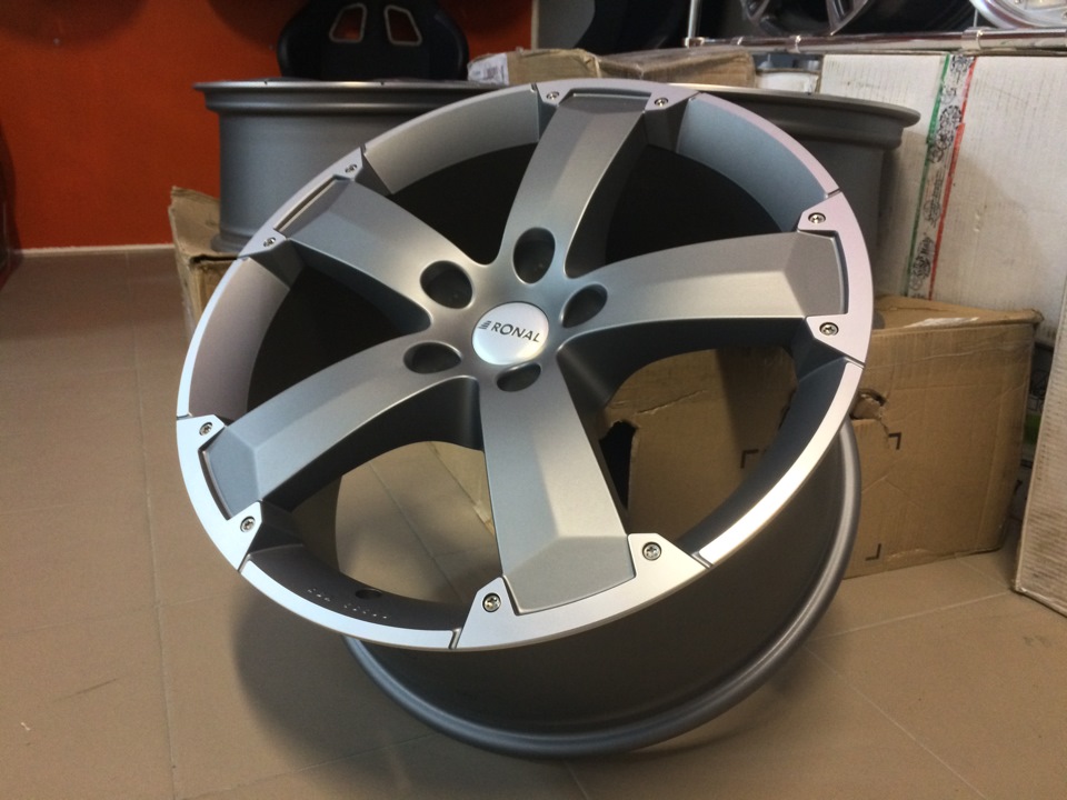 Ronal R47 на VW Touareg — Wheels Boutique Ukraine на DRIVE2
