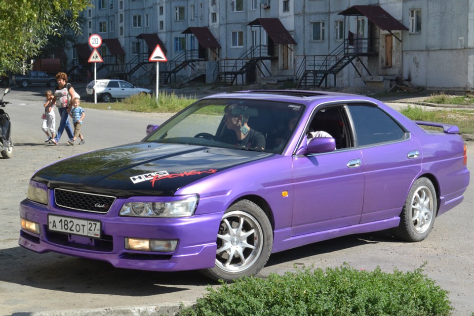 nissan laurel c35 club s