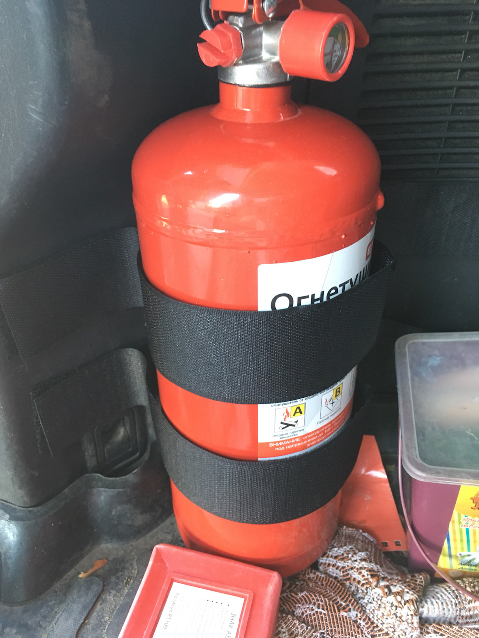 Отгнетушитель мне запили… — Mitsubishi Outlander XL, 2 л, 2011 года ...