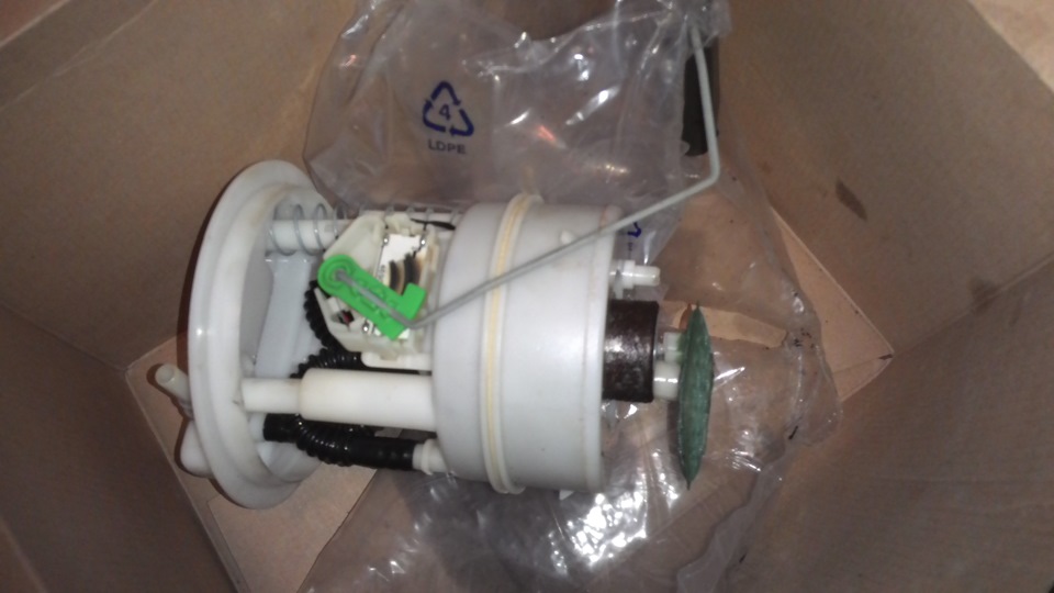 Продам з/ч для Логана/Сандеро I 1.6 8V с ГУР и кондеем — Renault Laguna ...