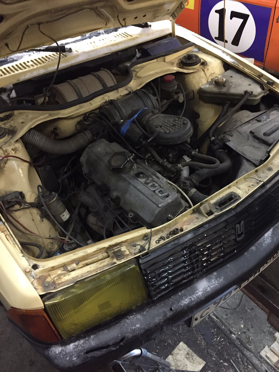 Регулировка клапанов и замер компрессии. — Москвич 2141, 1,7 л, 1996 ...