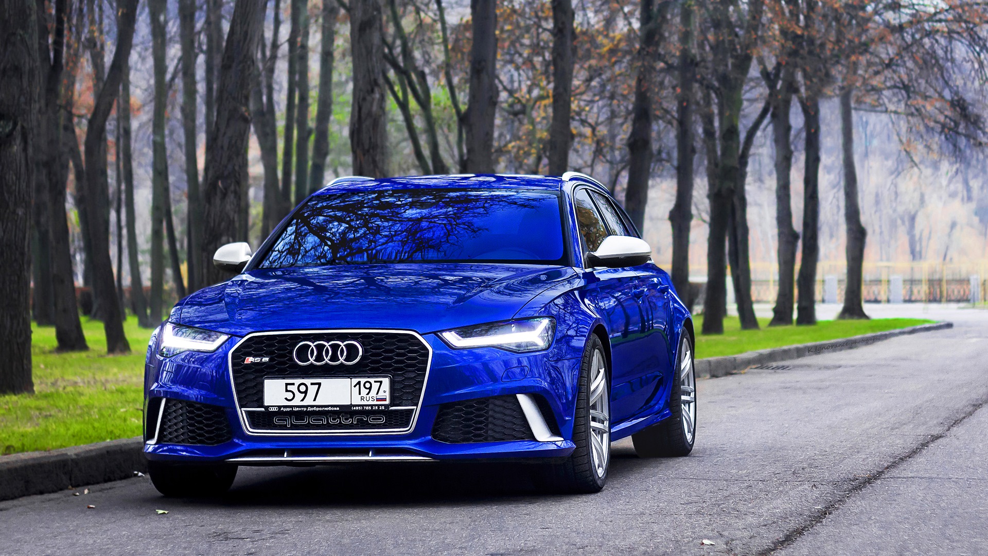 Audi rs6 синяя