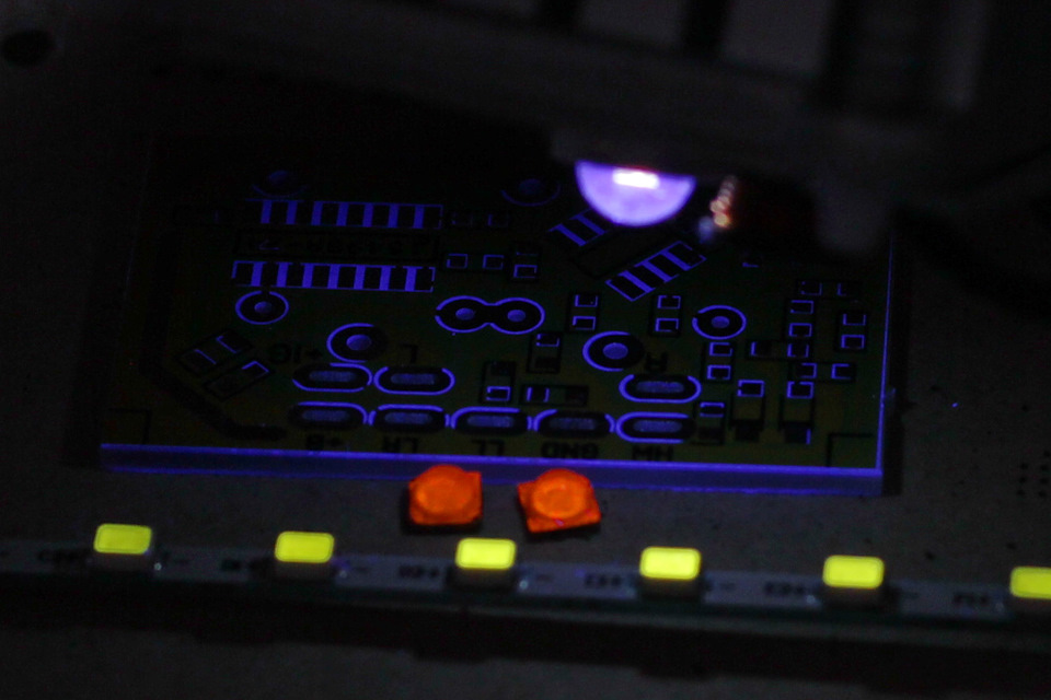 Самодельные светодиодные габаритки — Toyota Will VS, 1,8 л., 2002 года ...