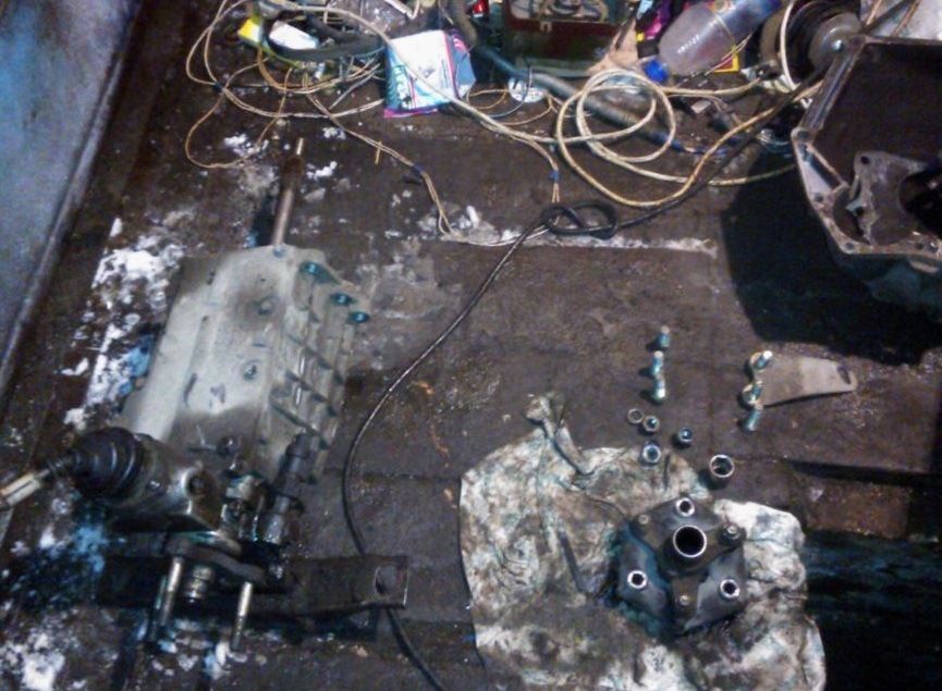 Переборка КПП — ИЖ 2126, 1,6 л, 2004 года | своими руками | DRIVE2