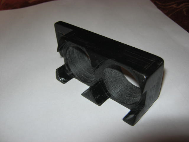 "Переходник" в нишу подстаканника для торпеды УАЗ Патриот (до 12г ...