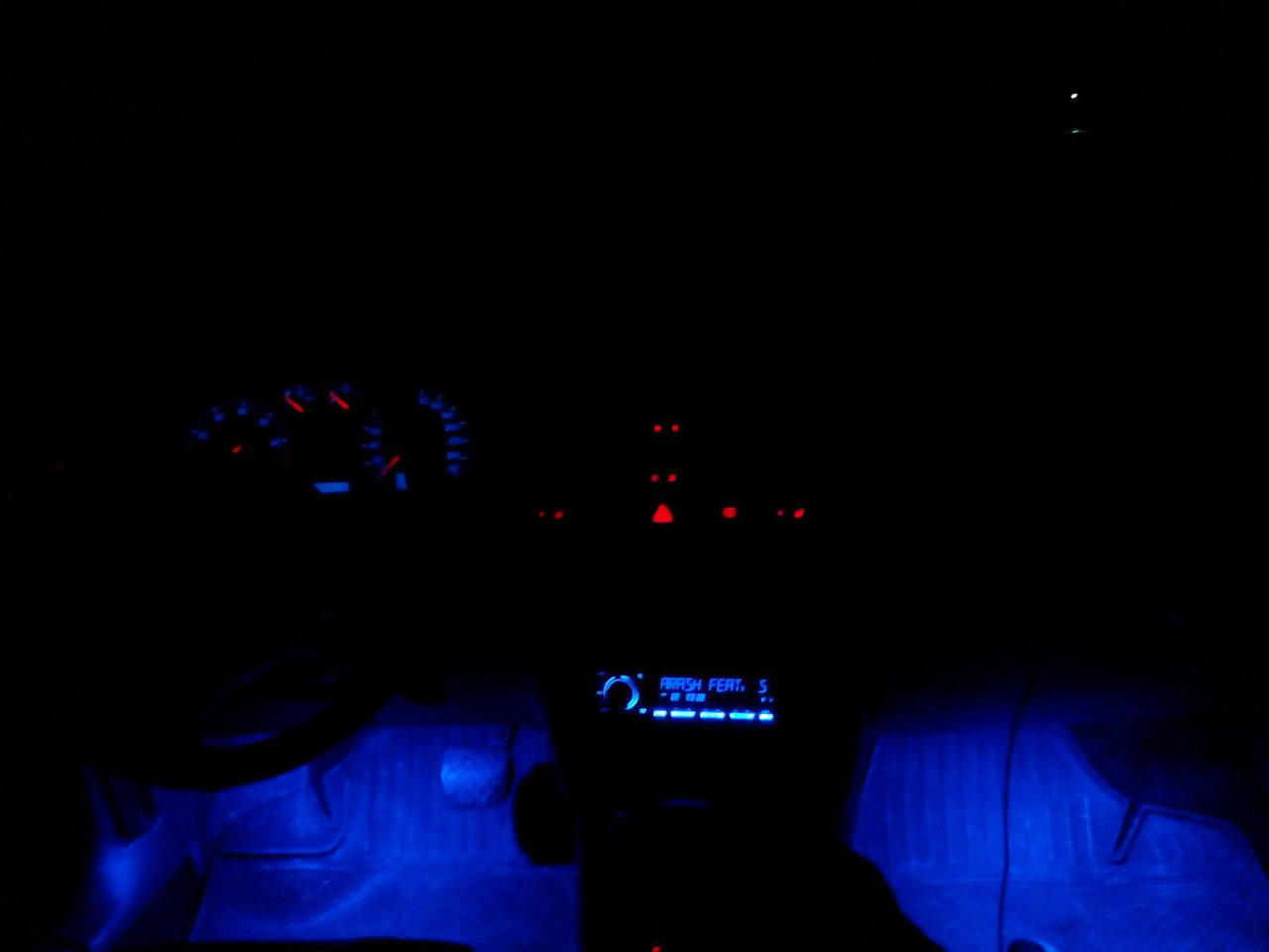 Подсветка в ноги — DRIVE2