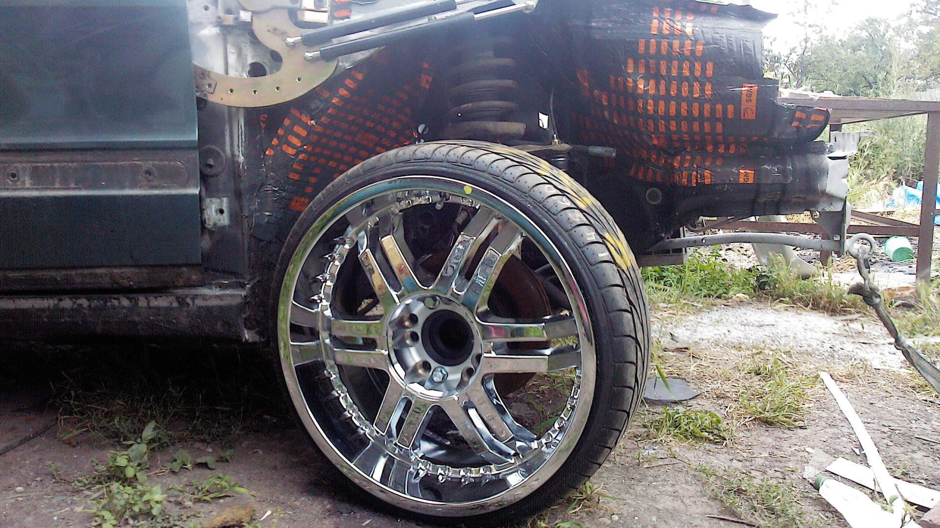 ПРОДАЮТСЯ НОВЫЕ ХРОМИРОВАННЫЕ ДИСКИ R20 9J С РЕЗИНОЙ — Audi 80 (B4), 2 ...