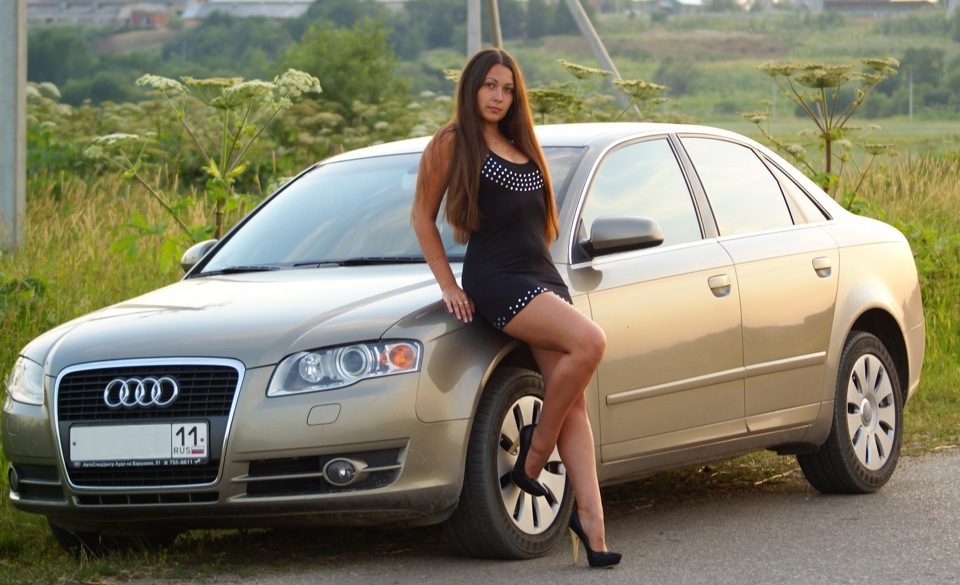 Девушка а4. Audi a6 c5 и девушка. Ауди а4 кватро лиса рулит. Ауди а6 1999 с девушкой. Audi a4 b6 girl.