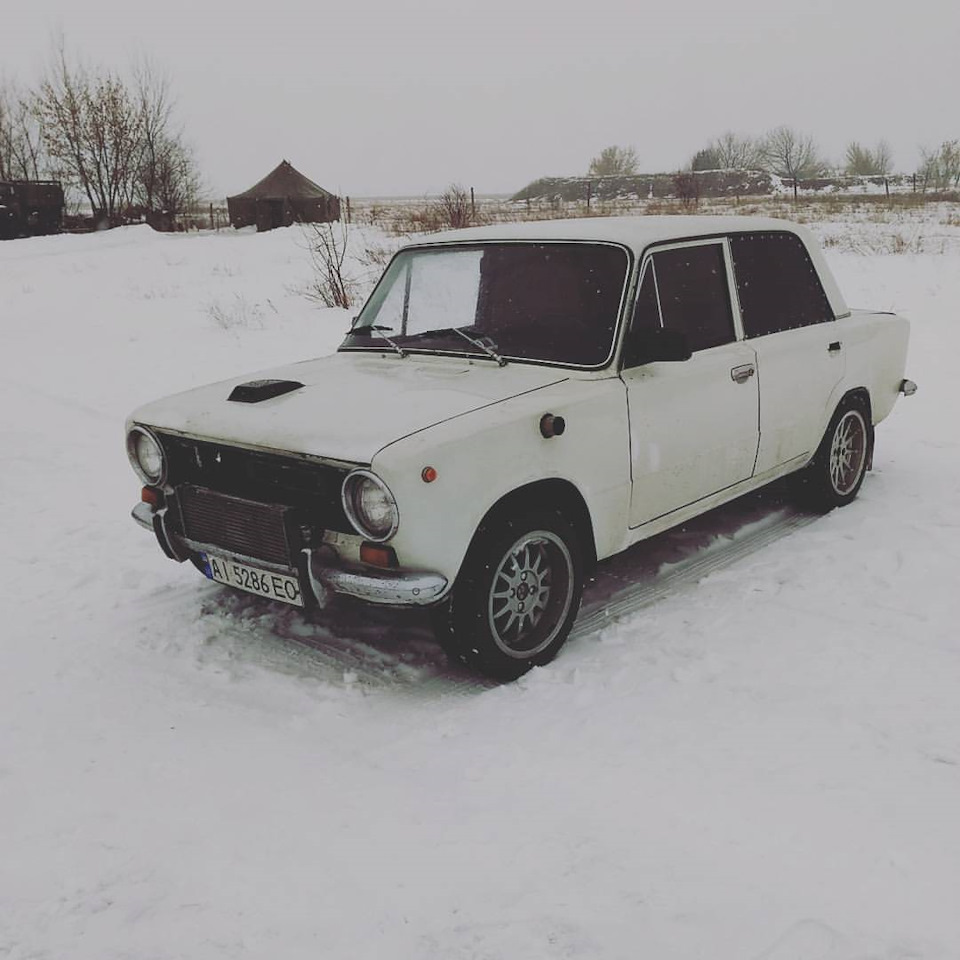 Блин, была нормальная машина, взял и испортил =D — Lada 21011, 2 л, 1976  года | аксессуары | DRIVE2