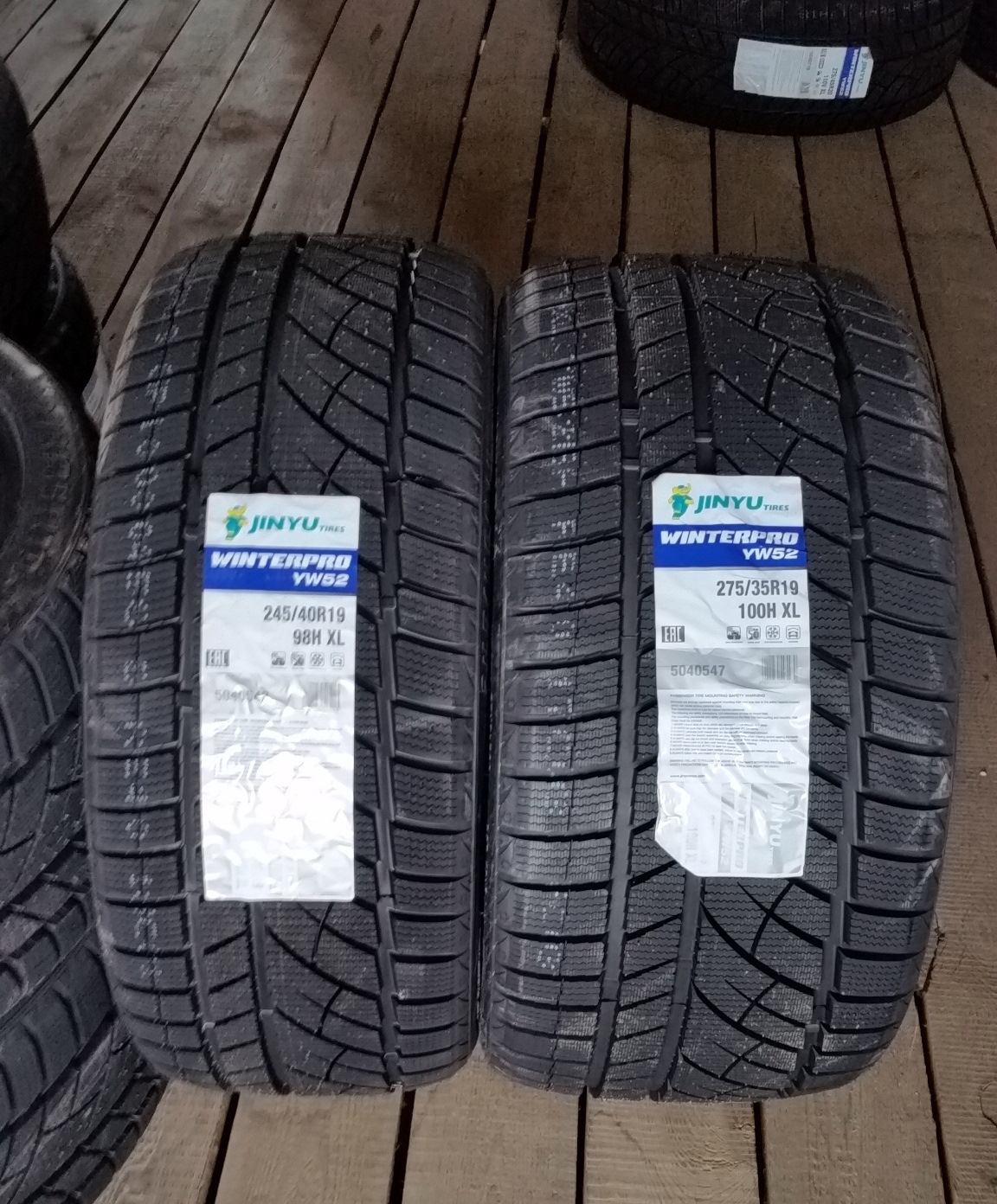 Автомобильная шина jinyu yw52 245/55 r19 103h зимняя. 245/50 r19 зима. 275 40 19 зима. Kumho road venture st kl16 235/65r17. 275 40 19 зима.
