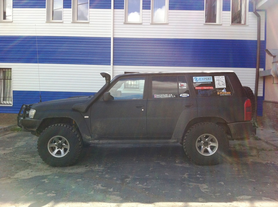 Фото в бортжурнале Nissan Patrol GR II (Y61)