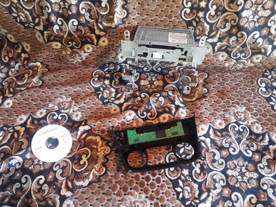 Как снимается магнитола! — Nissan Almera II (N16), 1,5 л, 2005 года ...