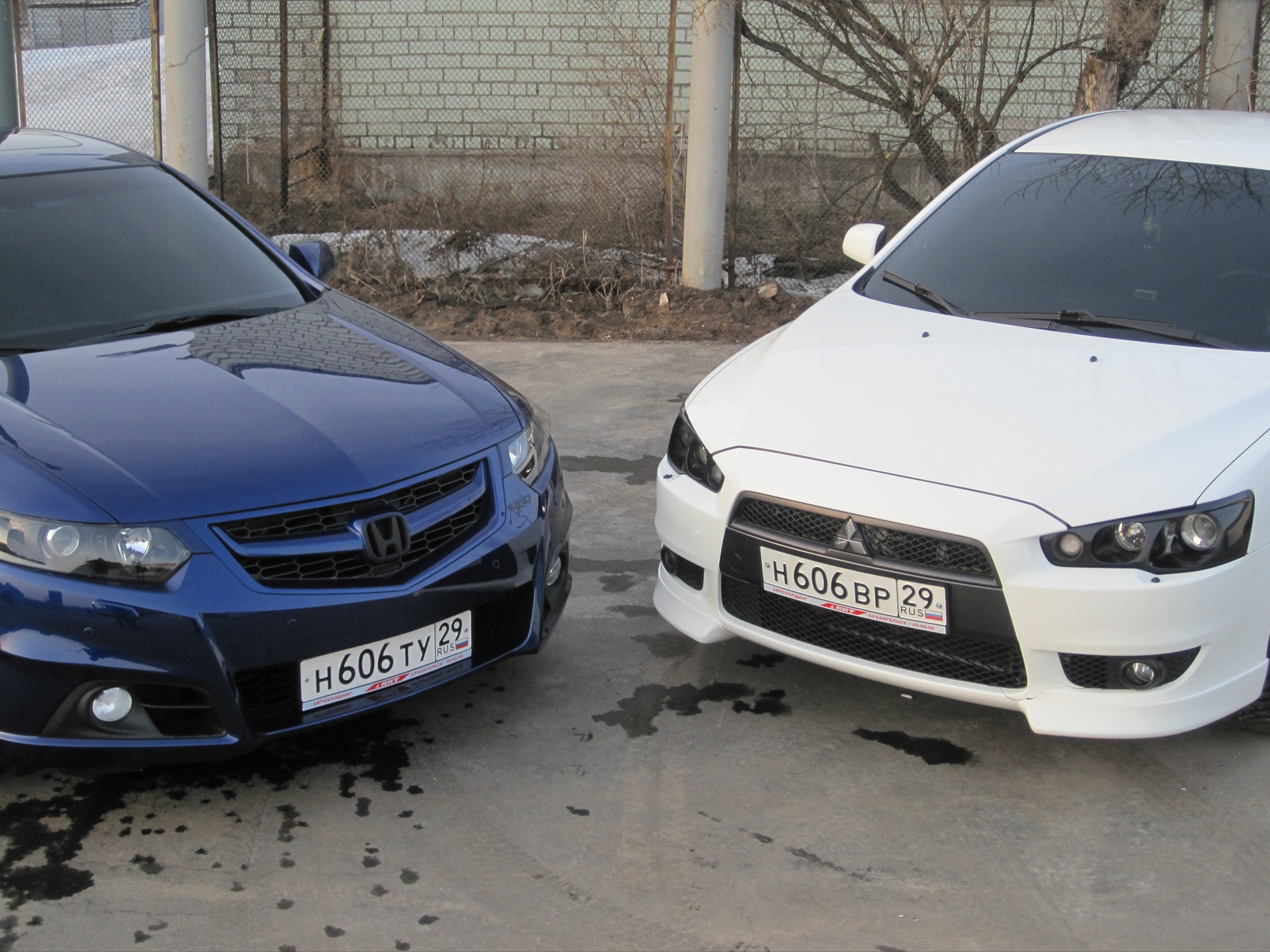 Лансер против. Accord 7 vs Lancer 9. Accord vs Lancer 9. Honda 7 vs Lancer x. Lancer x Accord 7.