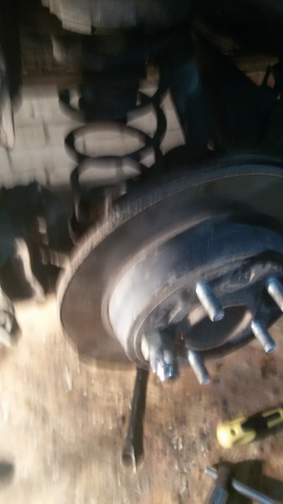 менял колеса на зиму и сломал шпильку — KIA Cerato (3G), 1,6 л, 2013 ...