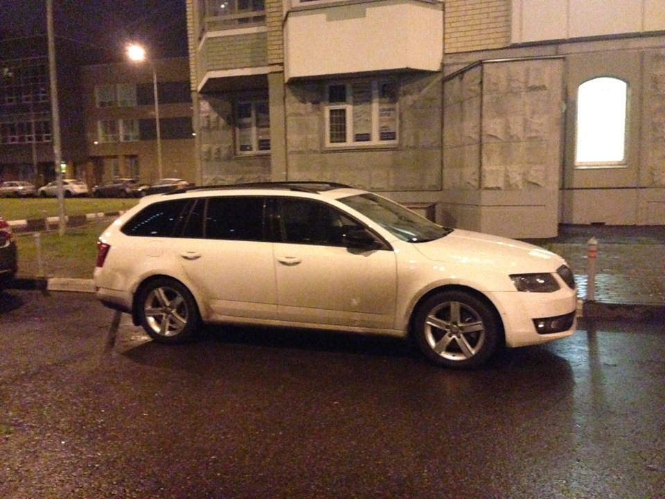 на зиме — Skoda Octavia Combi A7 Mk3