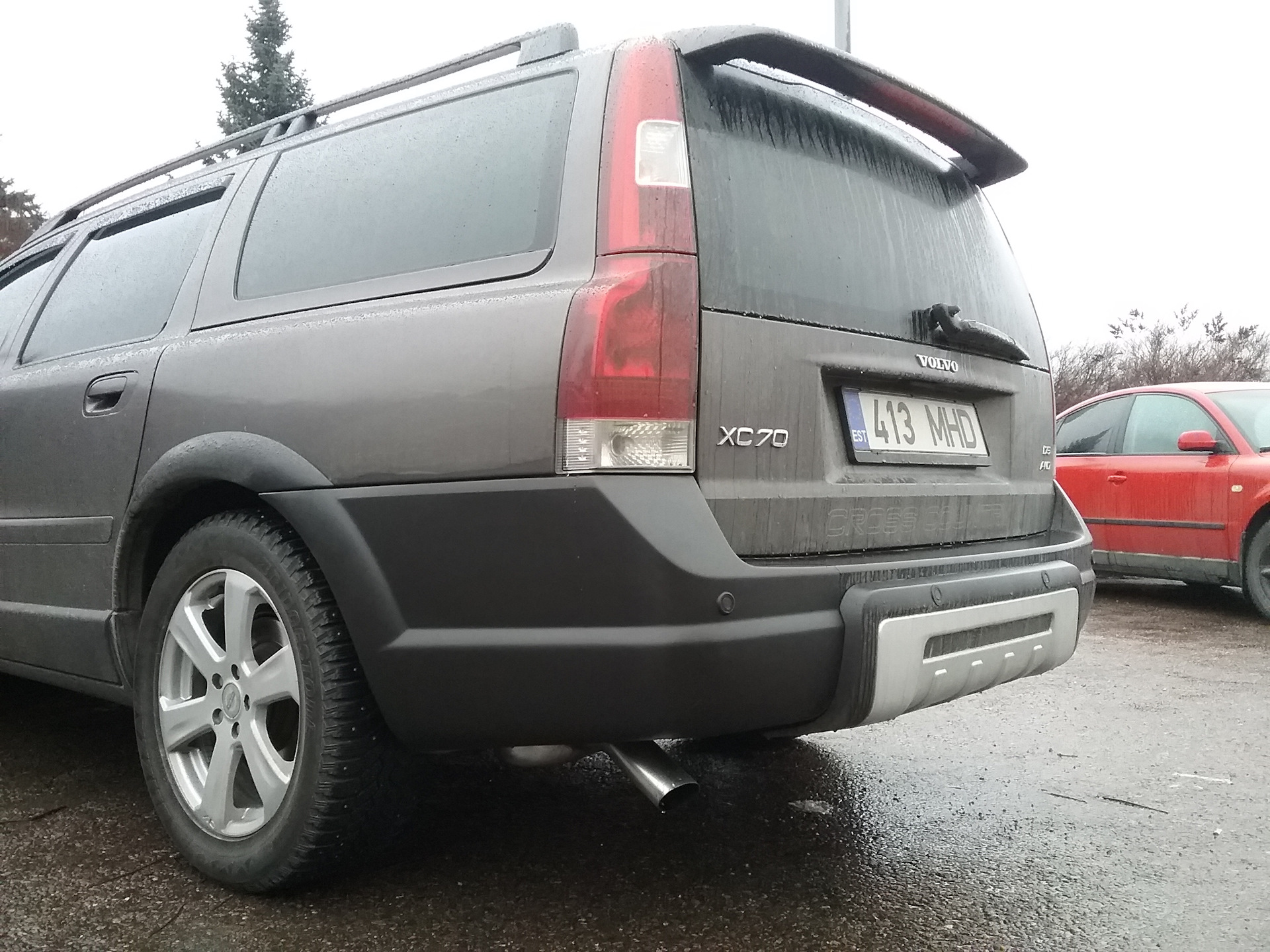 Выхлопной трубе приказано блестеть! — Volvo XC70 II, 2,4 л, 2006 года |  мойка | DRIVE2