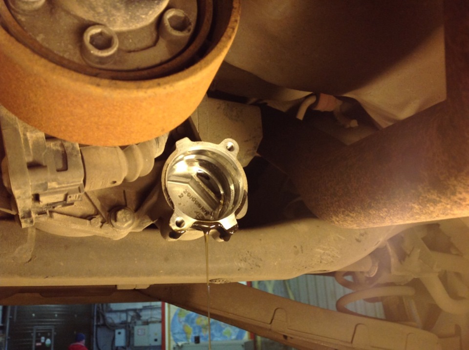 Замена масла в АКПП и задней муфте Халдекс — Volvo S60 (2G), 2,5 л ...