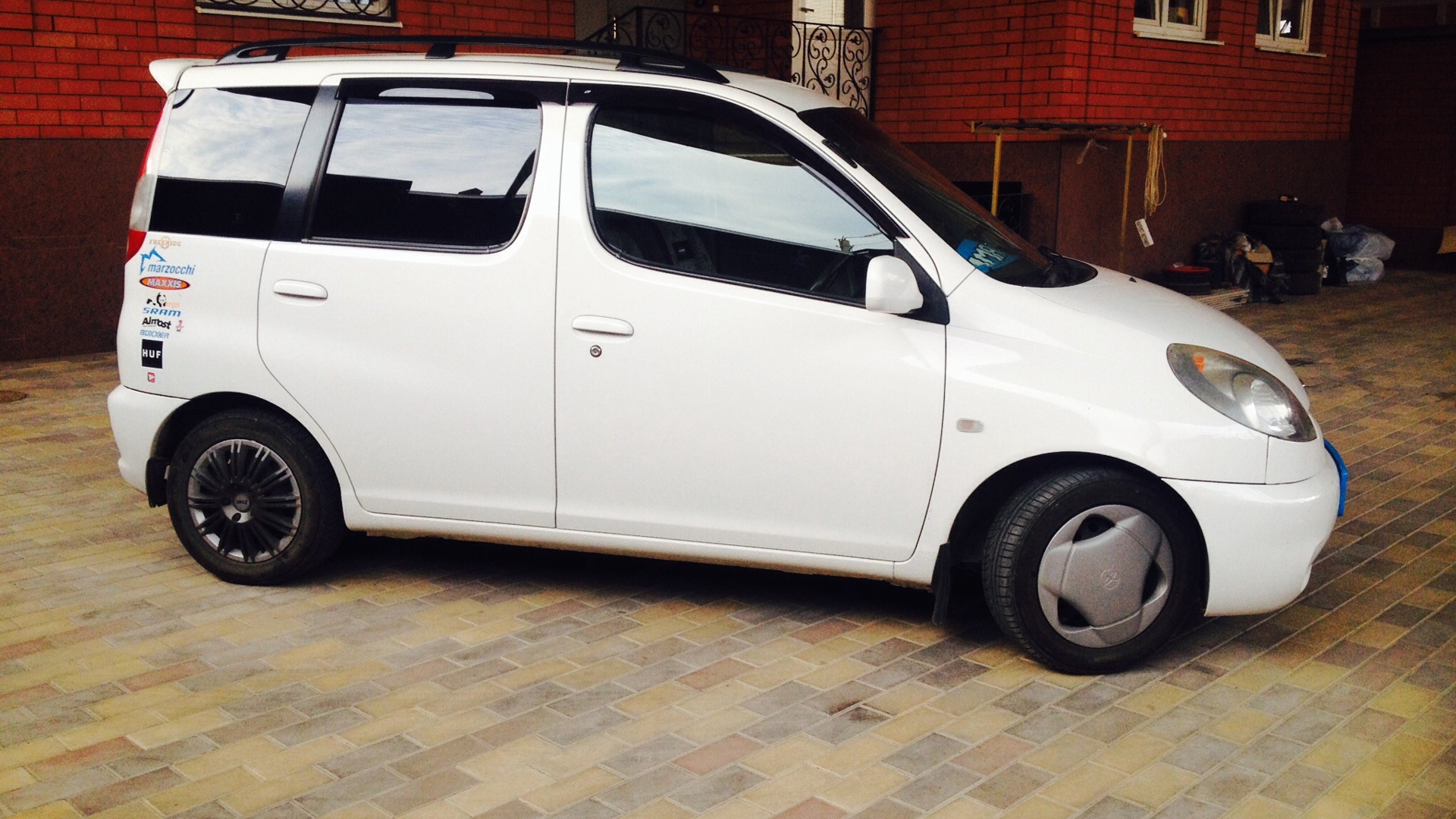 Toyota Funcargo 1.3 бензиновый 2002 | на DRIVE2