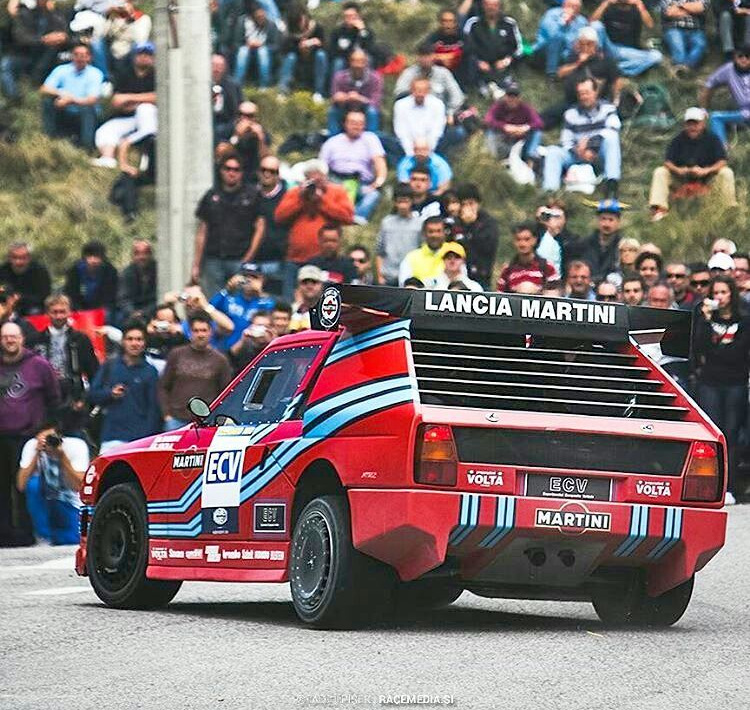 Lancia Delta s4 Group b