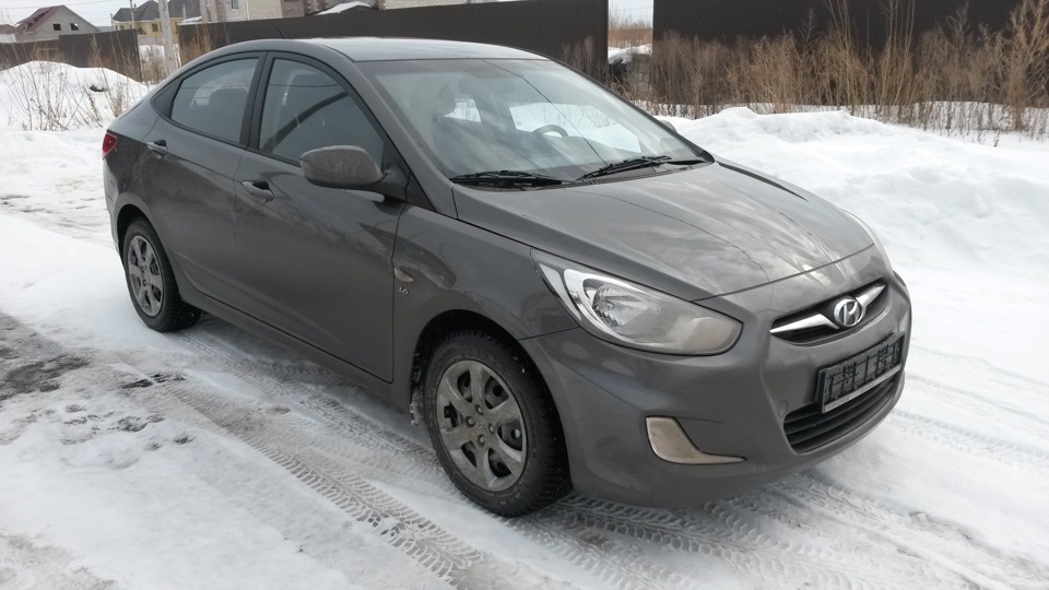 Hyundai Solaris 1.6 бензиновый 2013 | на DRIVE2