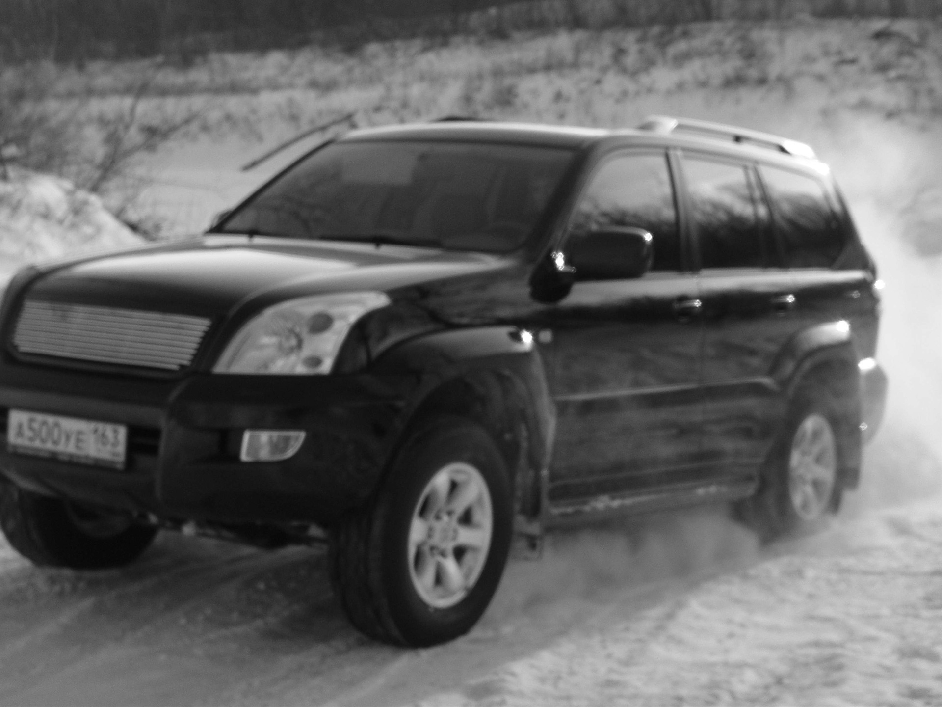 Polishing from 131209  skis  - Toyota Land Cruiser Prado 40L 2006