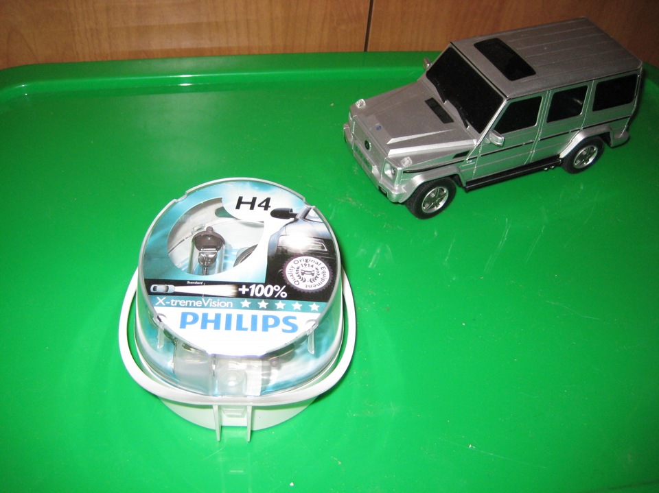 Перегорела лампочка H4 в правой фаре. Заменил обе. — Nissan X-Trail I ...