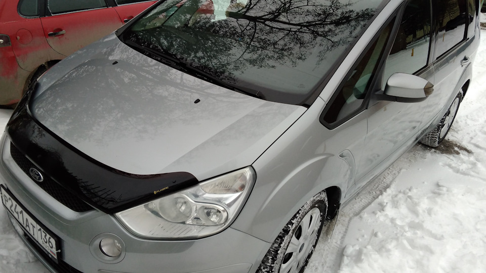 потеют стекла в машине ford s-max