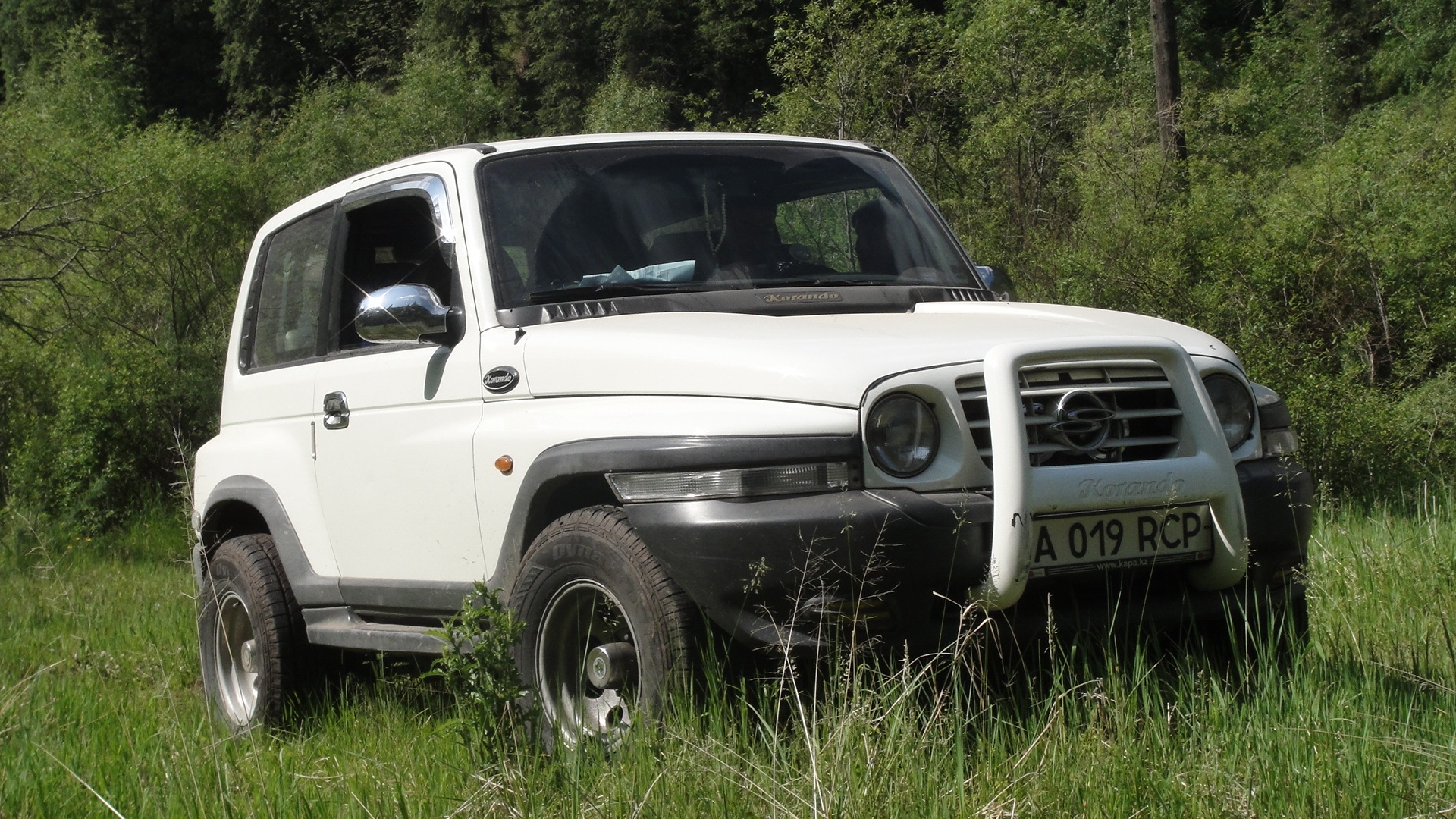 Саньенг корандо бу. Korando 2. SSANGYONG Korando 2. Драйв 2 Санг енг Корандо.