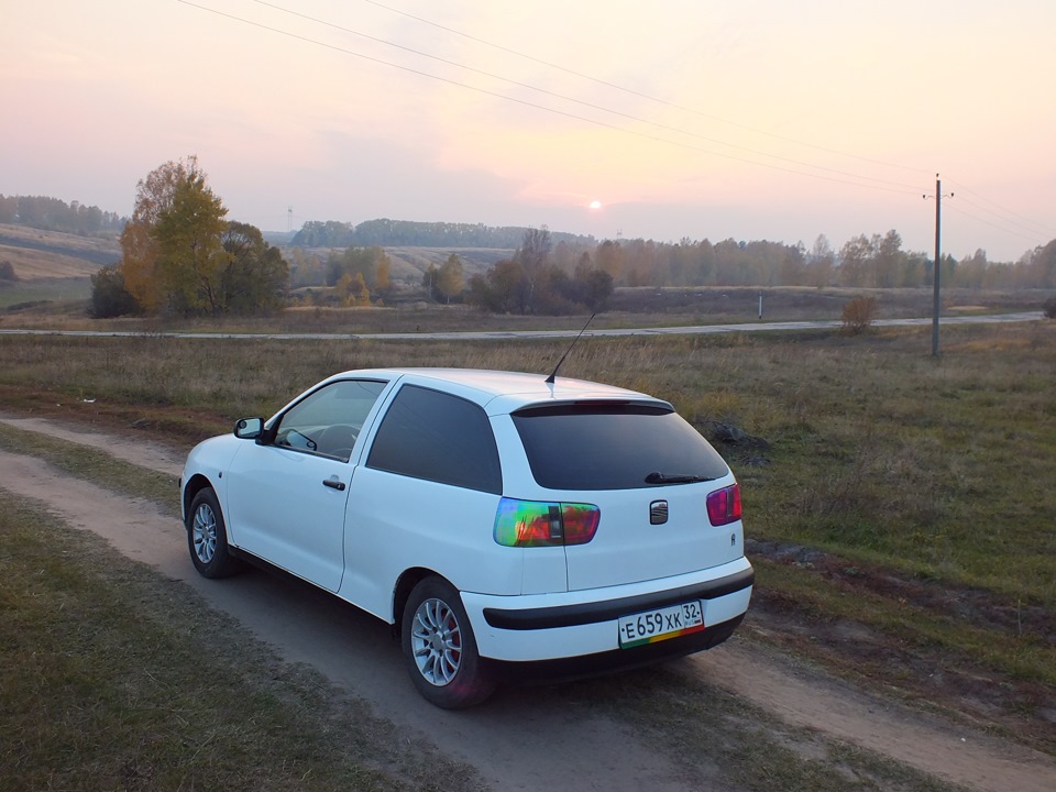 Seat ibiza 2000. Сеат ибица 2000 года. Сеат ибица 2000. Сеат ибица 2000 года. Сеат ибица 2000.