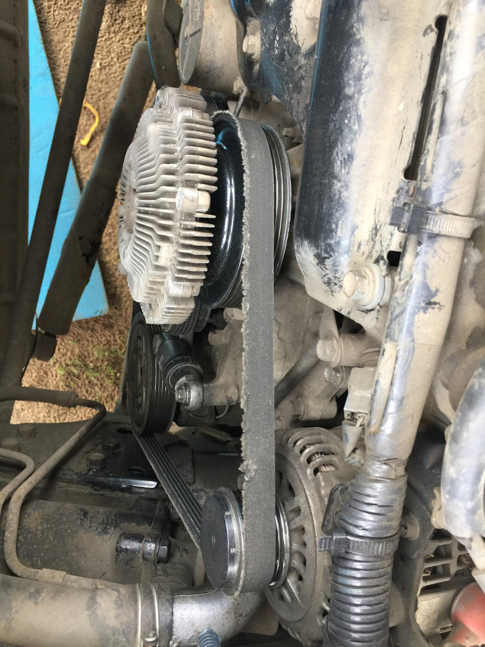 Ремень генератора Мицубоши прожил всего 4 месяца — Nissan Patrol (Y61 ...