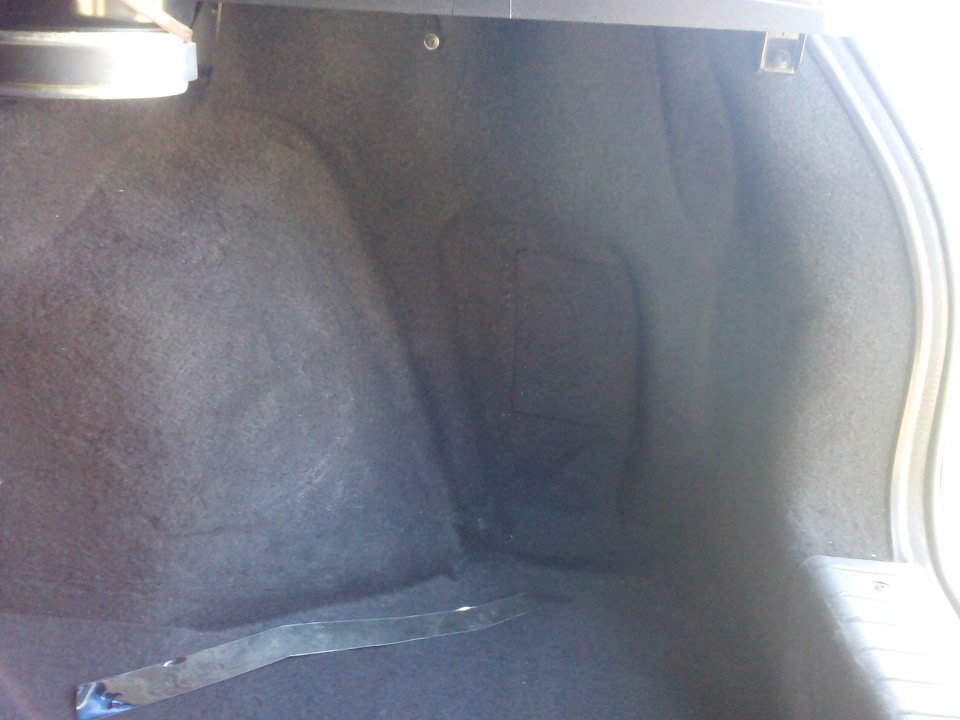 Замена лампы стоп сигнала.Мелочи. — Lada Калина универсал, 1,6 л, 2012 ...