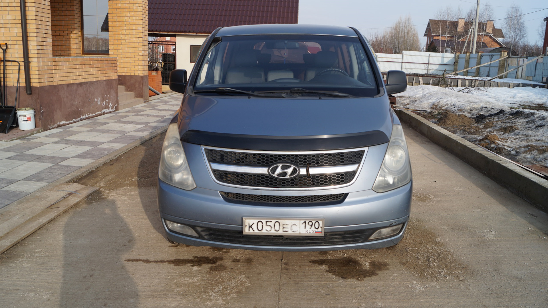 Hyundai H-1 (2G) 2.5 дизельный 2008 | Корейский АН-124 на DRIVE2