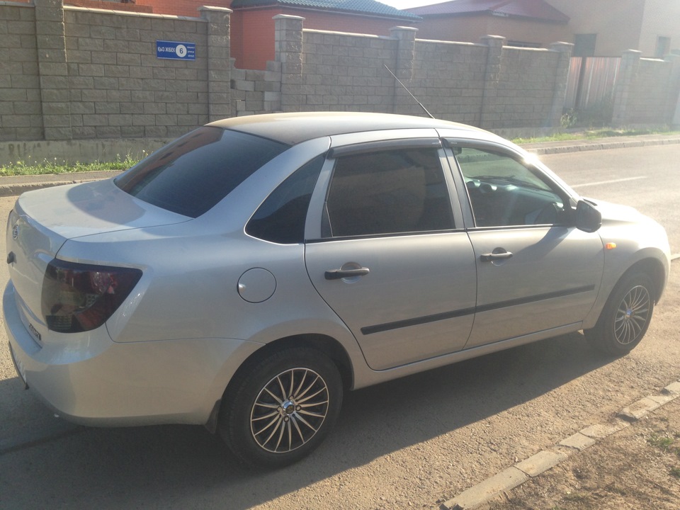 Спицы на 14 — Lada Гранта (1G), 1,6 л, 2013 года | колёсные диски | DRIVE2