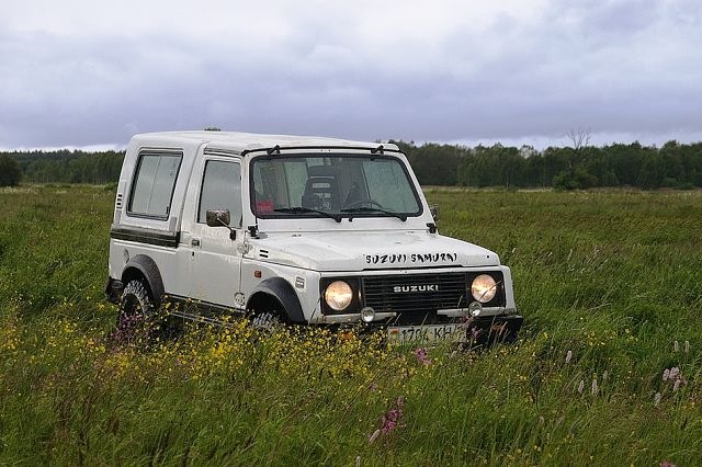 Suzuki Samurai 1995