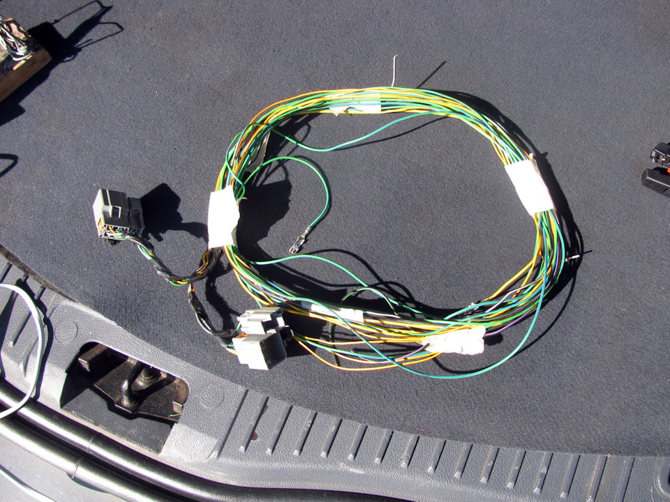 готовая проводка подогрева заднего дивана — Ford Mondeo IV