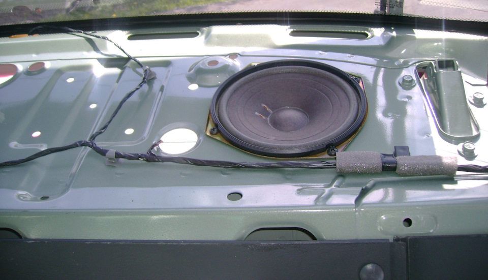 Подиумы ланос т100. Шевроле ланос какие динамики. Шевроле ланос передние динамики. 16 динамики в ланос. Штатные динамики шевроле ланос.