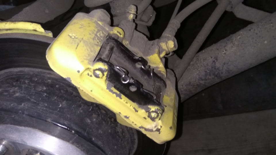 Гремят задние колодки — Toyota Celica (230), 1,8 л, 2001 года | другое ...