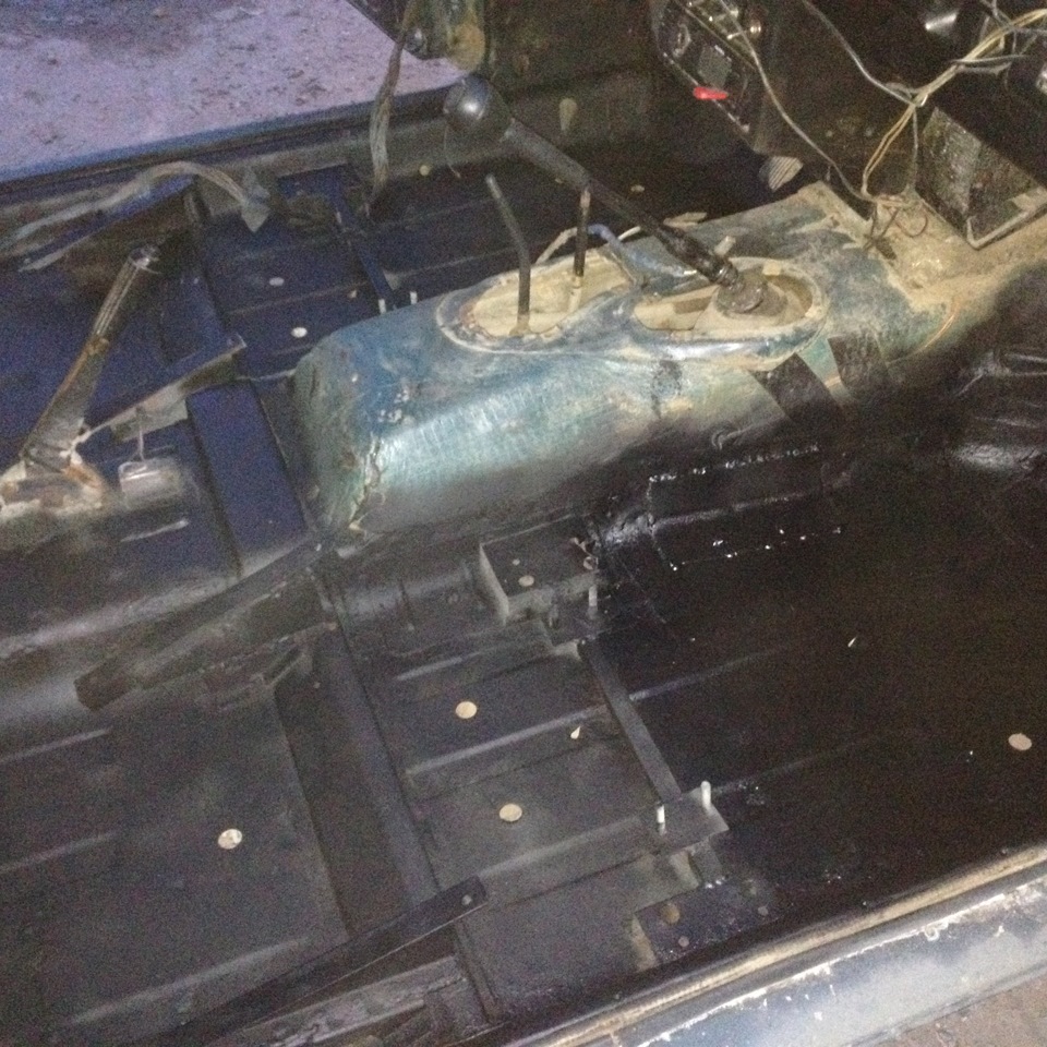 Дошли руки до пола ч.2 — Lada 4x4 3D, 1,7 л, 1999 года | кузовной ...