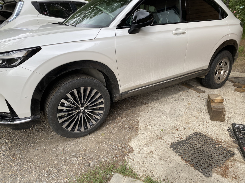 Про резину или как проколоть одно колесо, а попасть на 4 — Honda e:NS1 ...